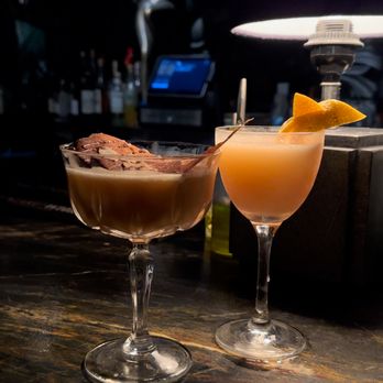 Dearly Beloved - Cocktail Bars Near Me - Chicago, Illinois