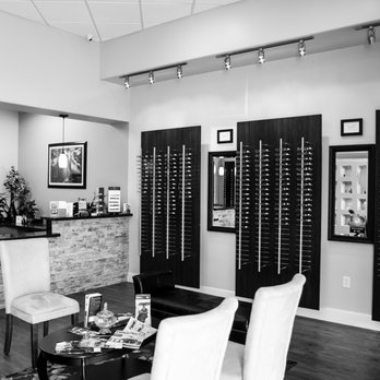 Willis Family Eyecare - Eyewear & Opticians Near Me - Willis, Texas Willis Family Eyecare - Eyewear & Opticians Near Me - Willis, Texas