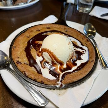 The Tavern Grill Apple Valley - Skillet Cookie - American Near Me - Apple Valley, Minnesota The Tavern Grill Apple Valley - Skillet Cookie - American Near Me - Apple Valley, Minnesota