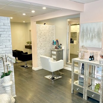 Love Your Locks Beauty Suite - Hair Salons Near Me - Mahopac, New York Love Your Locks Beauty Suite - Hair Salons Near Me - Mahopac, New York