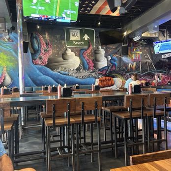 Brgr Stop - Lots of High tops - American Near Me - Fort Lauderdale, Florida Brgr Stop - Lots of High tops - American Near Me - Fort Lauderdale, Florida