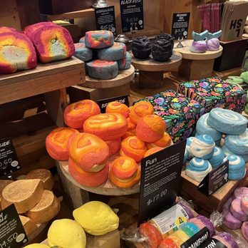 Lush Handmade Cosmetics - Cosmetics & Beauty Supply Near Me - Escondido, California Lush Handmade Cosmetics - Cosmetics & Beauty Supply Near Me - Escondido, California