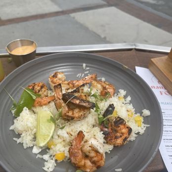 The Naughty Fox - Blackened shrimp bowl - New American Near Me - Avalon, California The Naughty Fox - Blackened shrimp bowl - New American Near Me - Avalon, California