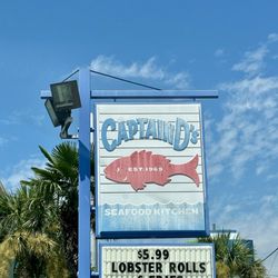 Captain D's