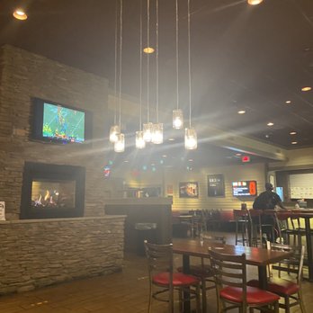 Smokey Bones Chesapeake - American Near Me - Chesapeake, Virginia