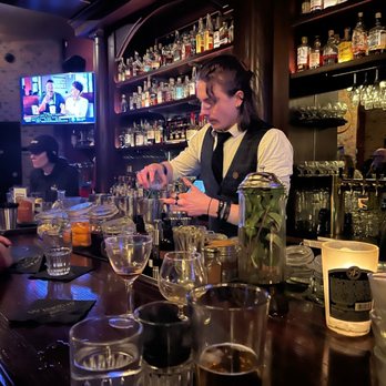 Wiseguy Lounge - One of the bar tenders - Cocktail Bars Near Me - Indianapolis, Indiana Wiseguy Lounge - One of the bar tenders - Cocktail Bars Near Me - Indianapolis, Indiana