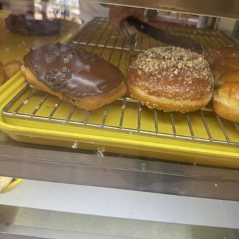 Busy Bee Donuts - Winners! - Bakeries Near Me - Coalinga, California