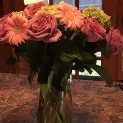 Ken's Flower Cafe - Absolutely gorgeous! Vase included