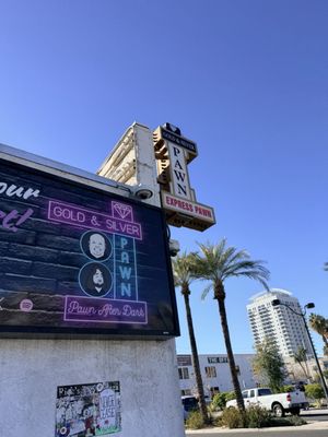 Gold & Silver Pawn Shop by null