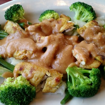 Planet Thai - Lemon grass chicken with peanut sauce. - Thai Near Me - Lexington, Kentucky Planet Thai - Lemon grass chicken with peanut sauce. - Thai Near Me - Lexington, Kentucky