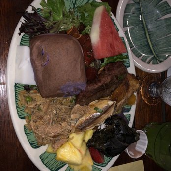 Old Lahaina Luau - Nom nom nom - Performing Arts Near Me - Lahaina, Hawaii