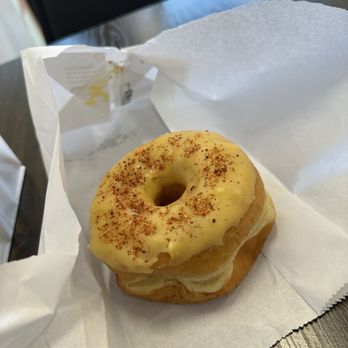 Randy's Donuts - Mango filled w/ Tahin donut - Coffee & Tea Near Me - Clovis, California