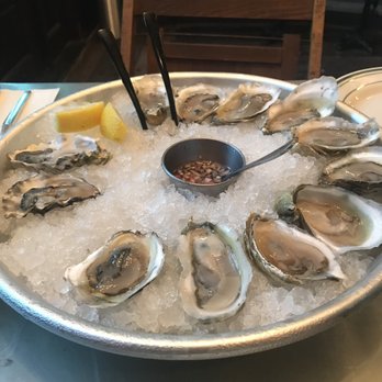 Trad Room - $1.50 per oyster happy hour (5-7pm everyday) - Japanese Near Me - Brooklyn, New York