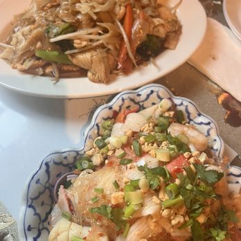 Champa - Chicken see ew & seafood salad - Thai Near Me - Providence, Rhode Island Champa - Chicken see ew & seafood salad - Thai Near Me - Providence, Rhode Island