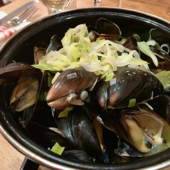 Amelie - Moules Frites - French Near Me - New York, New York Amelie - Moules Frites - French Near Me - New York, New York