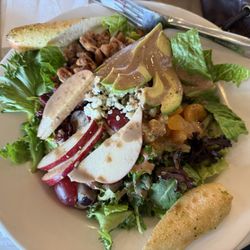 Pats Select Pizza | Grill - Wally Salad