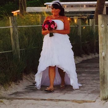 Love In Bloom - Bridal bouquet - Florists Near Me - Key West, Florida