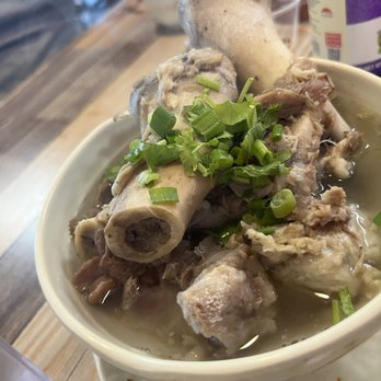 Com Tam Kieu - Soup that comes with the Hu tieu - Vietnamese Near Me - San Gabriel, California
