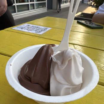 Eb & Bean - Ice Cream & Frozen Yogurt Near Me - Portland, Oregon Eb & Bean - Ice Cream & Frozen Yogurt Near Me - Portland, Oregon