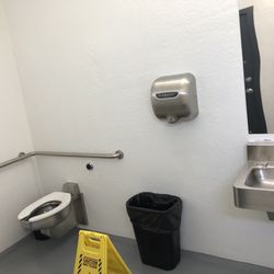 Jacomo Campground  - Clean bathrooms
