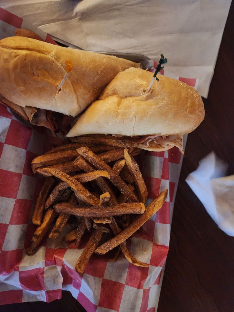 Sweet’s Bar & Grill