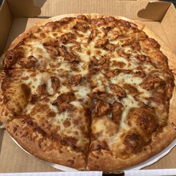 Al's Pizza - BBQ chicken pizza. - Pizza Near Me - Skowhegan, Maine Al's Pizza - BBQ chicken pizza. - Pizza Near Me - Skowhegan, Maine