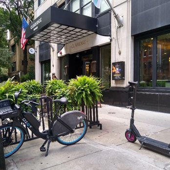 Claridge House Chicago, Tapestry Collection by Hilton - Hotels Near Me - Chicago, Illinois