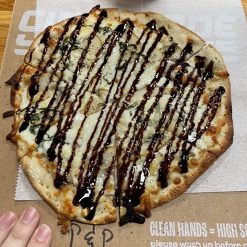 Cidercade Fort Worth - Pear and Pineapple Pizza - Arcades Near Me - Fort Worth, Texas Cidercade Fort Worth - Pear and Pineapple Pizza - Arcades Near Me - Fort Worth, Texas