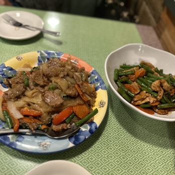 Gogo Thai - Drunken Noodles & Pad Prik King - Thai Near Me - Atascadero, California Gogo Thai - Drunken Noodles & Pad Prik King - Thai Near Me - Atascadero, California
