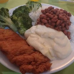Casa das Vitaminas - Almoço com filé de pescada.