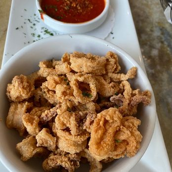 Tutti Pazzi - FRIED MONTAUK CALAMARI - Italian Near Me - Stamford, Connecticut Tutti Pazzi - FRIED MONTAUK CALAMARI - Italian Near Me - Stamford, Connecticut
