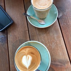 Mojo Market Lane - Chai latte / almond latte