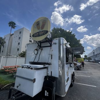 Crispy Streets - Food Trucks Near Me - Miami, Florida