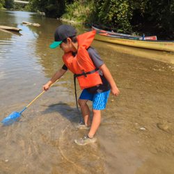 Bellbrook Canoe Rental - How to catch rock lobsters in the Little Miami