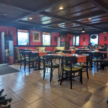 Kue's Cafe - the interior of the restaurant - Chinese Near Me - Dunedin, Florida