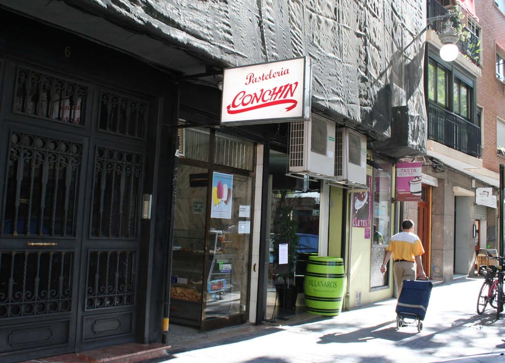 PASTELERÍA CONCHÍN Updated August 2024 Carrer de Salvador Giner, 6