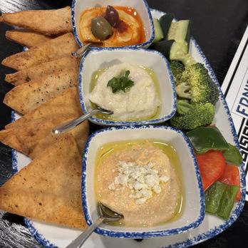 Ernie’s on the Creek - Mediterranean Near Me - Rochester, Michigan