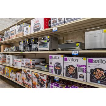 Big Box Outlet Store - Outlet Stores Near Me - Langley, British Columbia