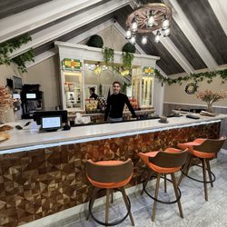 Fluffy Bunny Ranch House - Barista