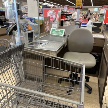 ALDI - Registers - Grocery Near Me - Kansas City, Missouri