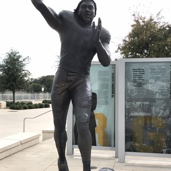 Baylor University - Robert Griffin III - Colleges & Universities Near Me - Waco, Texas