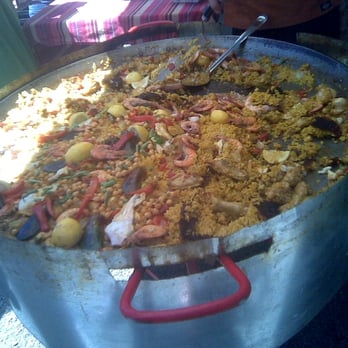 Elizabeth Spencer Winery - Crazy paella they had for rutherford passport weekend - Wineries Near Me - Rutherford, California