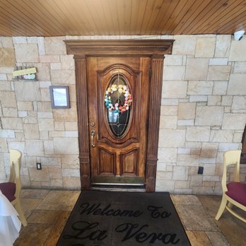 La Vera Cucina - Outside of the restaurant - Italian Near Me - Monroe, New York