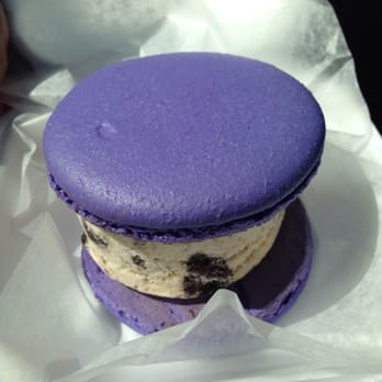 PHO 43 - The best combination in my opinion: taro macaron cookie with cookies & cream - Vietnamese Near Me - Phoenix, Arizona PHO 43 - The best combination in my opinion: taro macaron cookie with cookies & cream - Vietnamese Near Me - Phoenix, Arizona