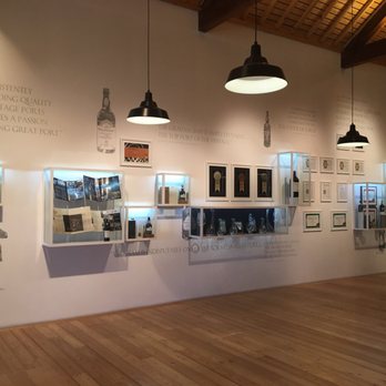 W. & J. Graham & Companhia - Tasting Room - Beer, Wine & Spirits Near Me - Vila Nova de Gaia, 13