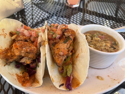 Aubrey's Hixson by null