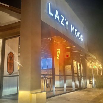 Lazy Moon - Front area - Pizza Near Me - Maitland, Florida Lazy Moon - Front area - Pizza Near Me - Maitland, Florida