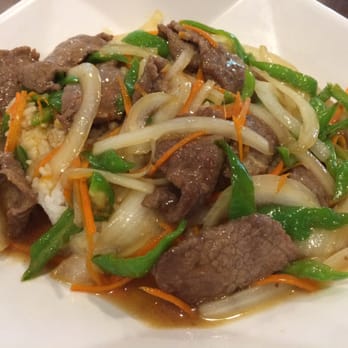 Dolphin Bay - Beef rice with jalapeño gravy - Taiwanese Near Me - Boston, Massachusetts