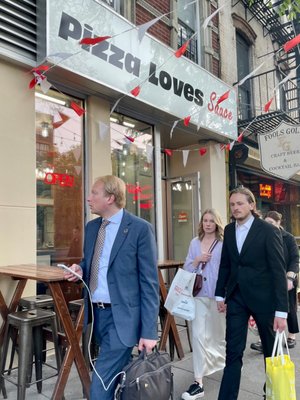 Pizza Loves Sauce by null