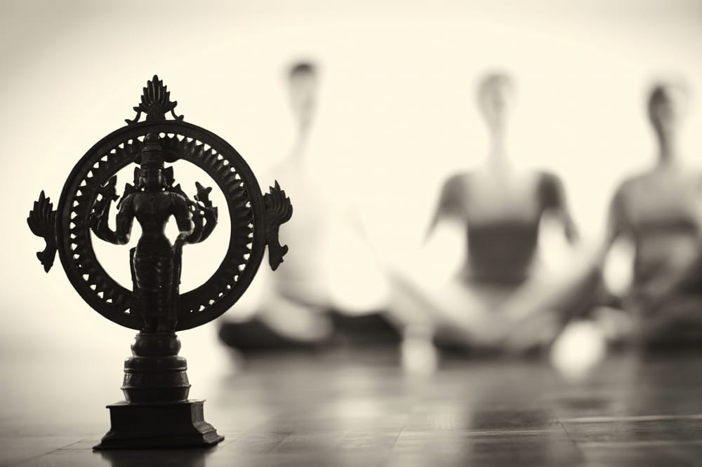Ageless Yogis Logo